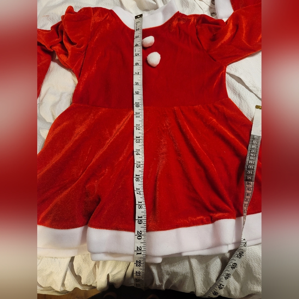 NWT ADORABLE GIRLS SANTA DRESS WITH SANTA HAT AND WRAP SIZE 5 TO 6X - Picture 7 of 10
